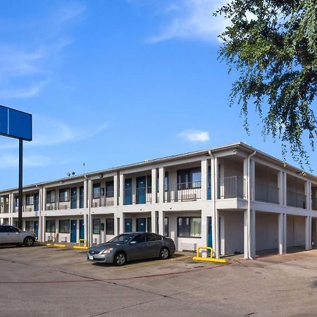 Motel 6 Irving - Loop 12 Экстерьер фото