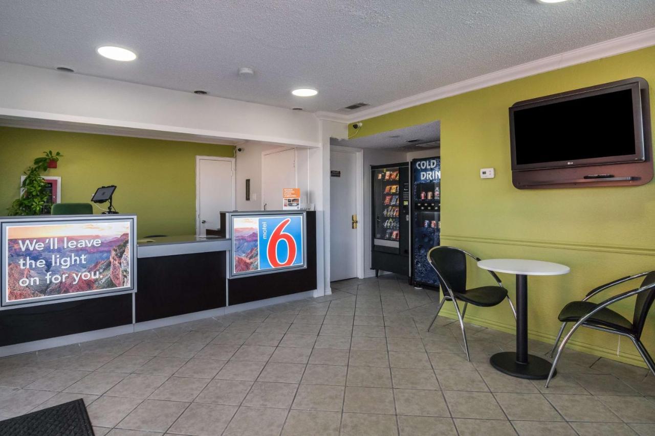 Motel 6 Irving - Loop 12 Экстерьер фото