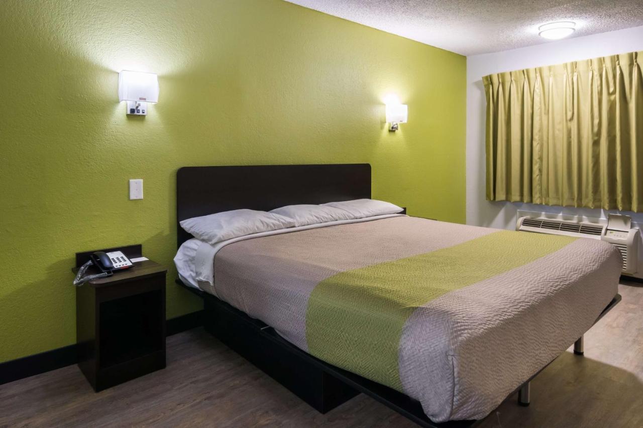 Motel 6 Irving - Loop 12 Экстерьер фото